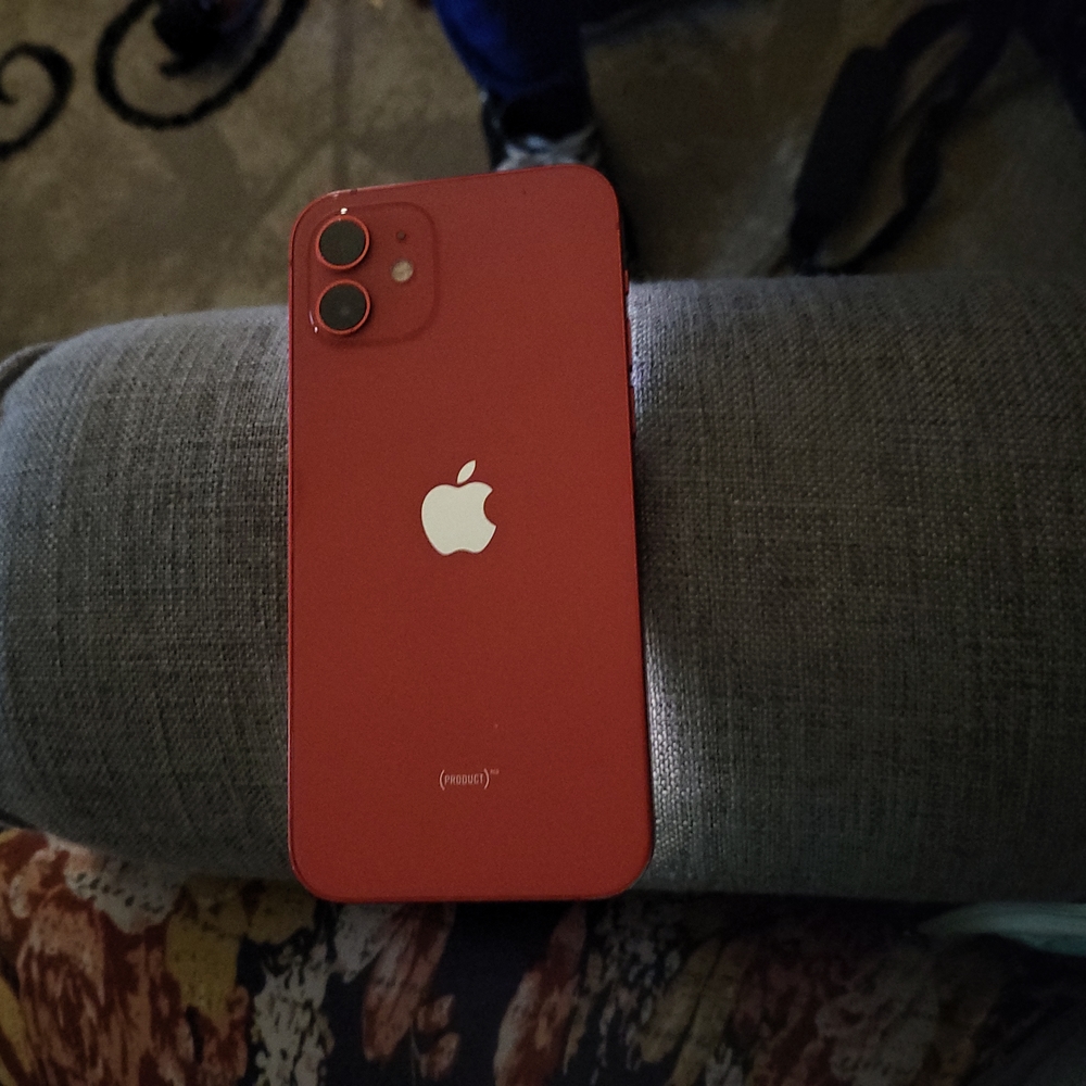 IPHONE 12